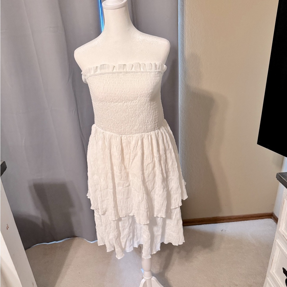 Strapless dress
